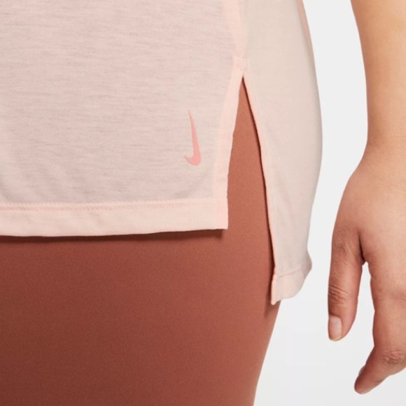 Nike Layering Yoga Tank NWT - Picture 8 of 13
